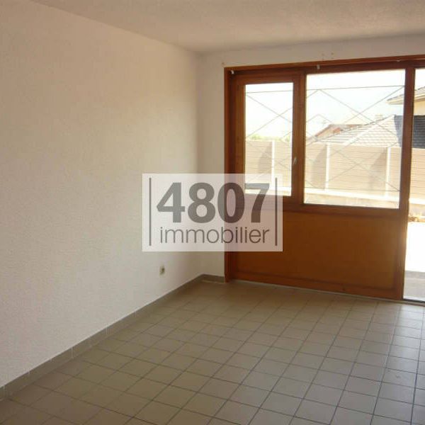 Location appartement 1 pièce 19.3 m² à Scionzier (74950) - Photo 1