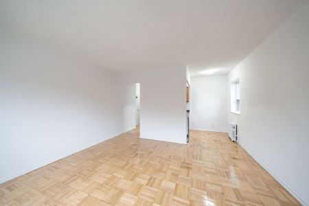 For Lease - 156 Kingston Road Unit# 8, Toronto, Ontario - Photo 5