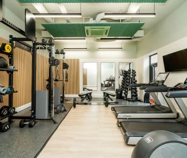 Ensuite Silver - Photo 1