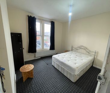 Room in a Shared House, Blagden Street, S2 - Photo 3