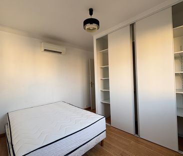 Location Appartement 2 pièces 33m² DRAGUIGNAN 83300 - Photo 4