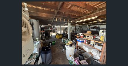 Spacious & Convenient Living in Archerfield - Photo 5