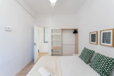 Calle del Conde de Aranda, Madrid, Community of Madrid 28001 - Photo 2