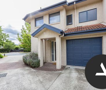 1/74 Torrens Street,BRADDON - Photo 3