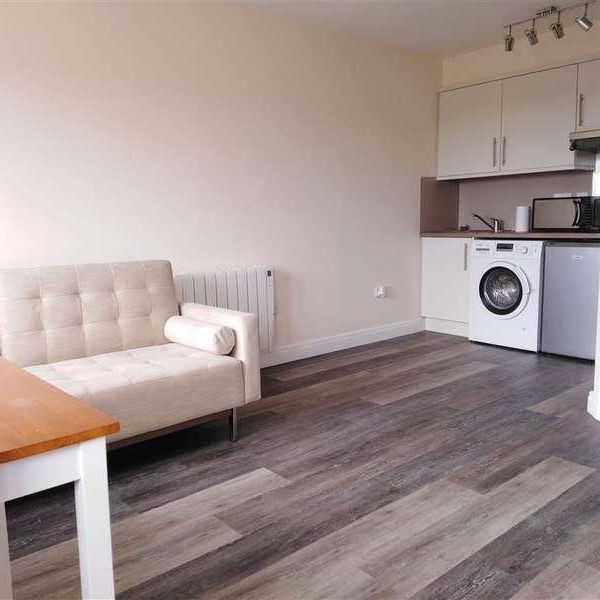 Wern Terrace, Port Tennant, Swansea, SA1 - Photo 1