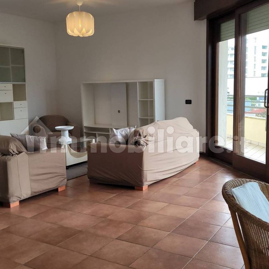 Appartamento via Cristoforo Colombo, Centro, Abano Terme - Photo 1