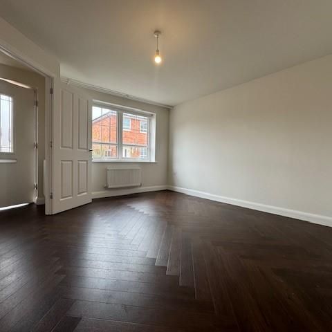 3 bedroom terraced house to rent - Photo 1
