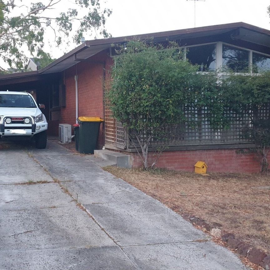 Templestowe Lower - Photo 2