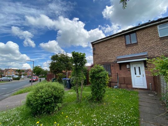 Wolfsbane Drive, Tamebridge, Walsall - Photo 1