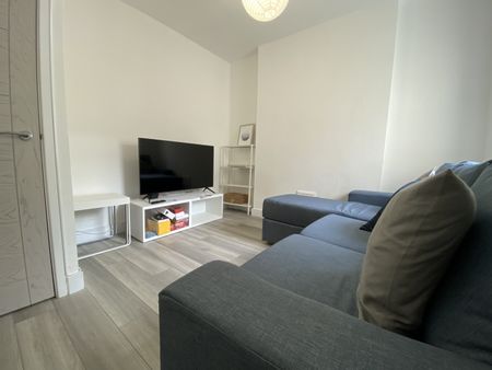 Rhymney Street, Cathays - Photo 4