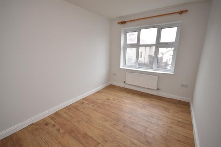 Downham Court, Downham Road South, Heswall - Photo 3