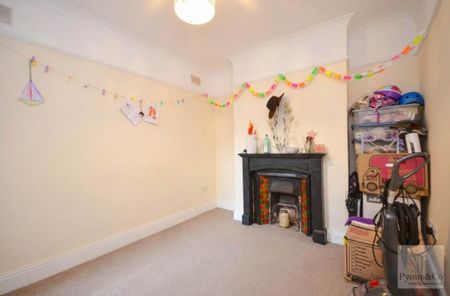 3 bedroom terraced house to rent - Photo 4