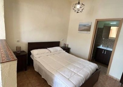 santa_cruz_de_tenerife, Canary Islands 35600
