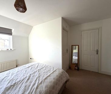 3 bedroom semi-detached house to rent - Photo 4