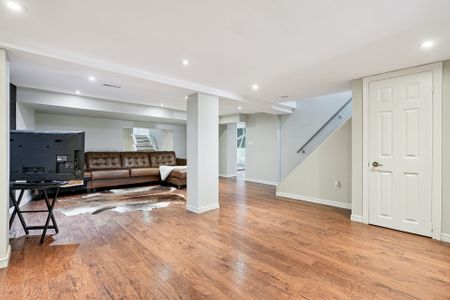 For Lease - 397 River Side Drive, Oakville, Ontario - Photo 2