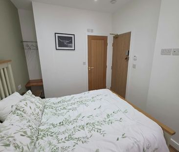 Room in a Shared House, Westfield Road, B67 - Photo 6
