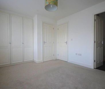 3 bedroom detached house to rent - Photo 2