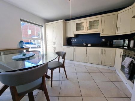 6 Lady Wallace Walk, Lisburn, BT28 3GY - Photo 5