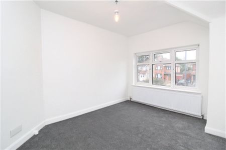 Long Elmes, Harrow, HA3 5JZ - Photo 4