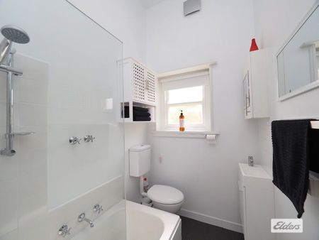 2/48 King Street - Photo 4