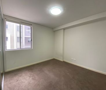 21/12-20 Tyler Street, CAMPBELLTOWN NSW 2560 - Photo 6
