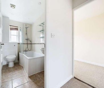 Dunlin Court, Bicester, OX26 - Photo 2