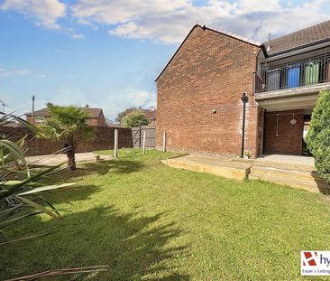 London Close, Wigan, WN5 0QQ - Photo 4