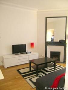 Logement à Paris, Location meublée - Photo 5