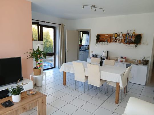 Appartement te huur - Photo 1