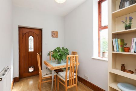 2 bedroom semi-detached house to rent - Photo 4