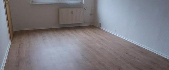 Charming 2-room apartment with balcony in a quiet location * Special offer* - Foto 1