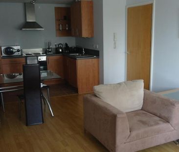 1 bedroom flat to rent - Photo 4