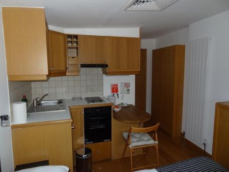Studio to rent - Photo 4