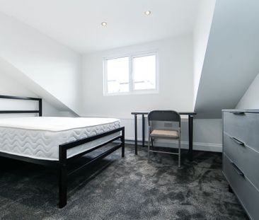 Hartley Grove, Woodhouse, Leeds - Photo 5