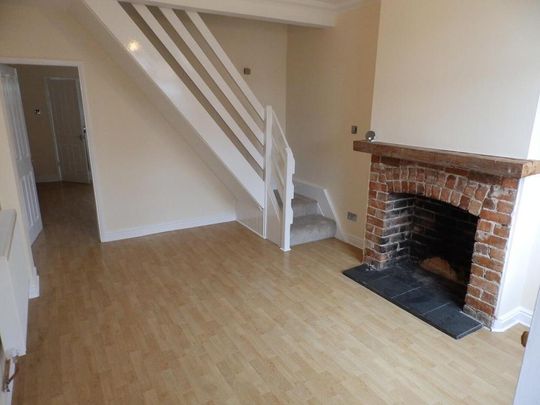 2 bedroom house to rent - Photo 1