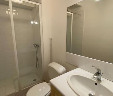 Location Appartement 1 pièce 27m² LA ROCHELLE 17000 - Photo 4