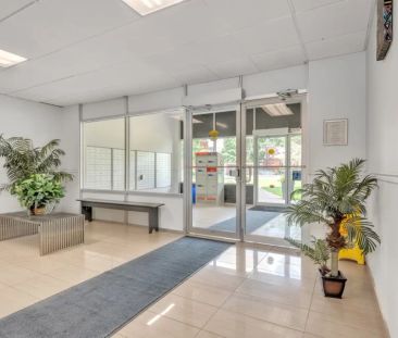 Park Regency Apartments - Photo 6