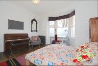9 bed Detached - To Let - Photo 4