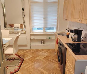 Kiadó lakás - Budapest VIII. kerület - Photo 2