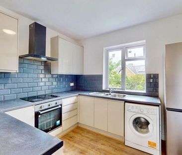 2 bedroom maisonette to rent - Photo 1