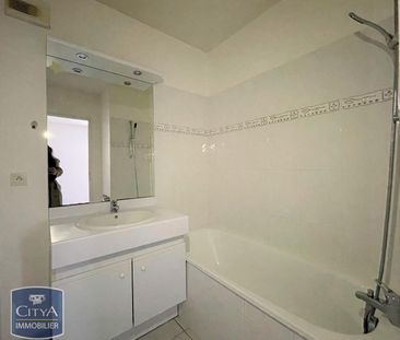 Location Appartement 2 pièces 33m² COUTRAS 33230 - Photo 4
