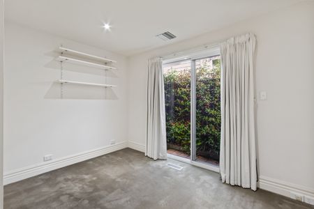 44A Lilydale Grove, Hawthorn East VIC 3123 - House For Rent | Domain - Photo 3