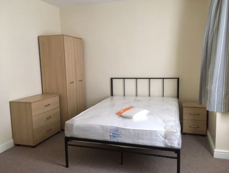 Tang Hall Lane, Tang Hall - P1971 - Photo 2