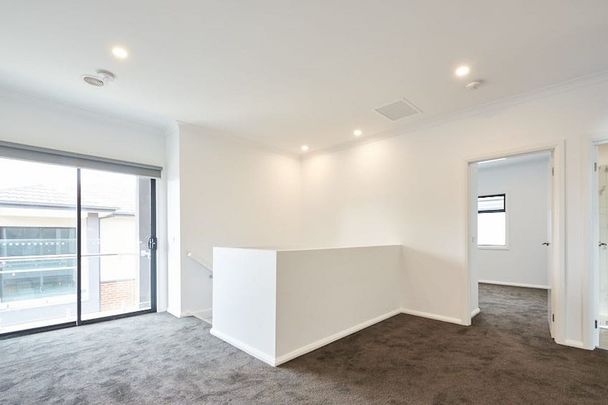 4/4-6 Burrows Avenue, Dandenong. - Photo 1