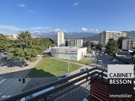 Location Appartement 4 pièces 72m² ST MARTIN D HERES 38400 - Photo 4