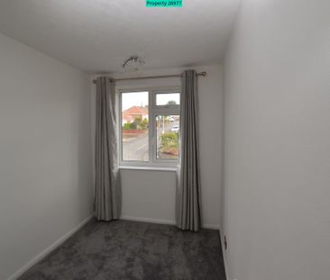 3 bedroom semi-detached house to rent - Photo 5