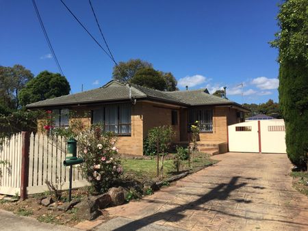 Great Family Home - Photo 2