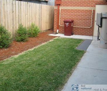 Convenient Location - Photo 4