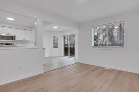 For Lease - 79 Sproule Drive, Barrie, Ontario - Photo 3