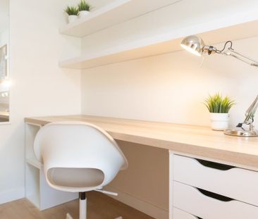 Avenida del Cardenal Herrera Oria, Madrid, Community of Madrid 28034 - Photo 5